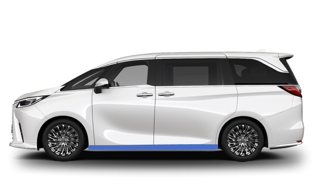 Пол в салоне