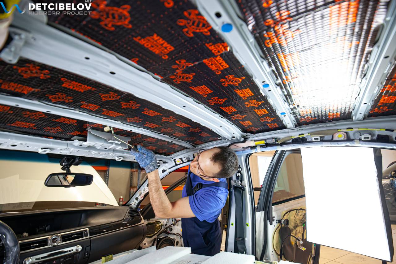 Шумоизоляция потолка Lexus
