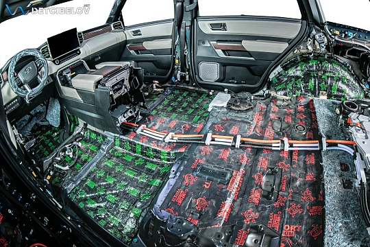 Пол, внутренние арки, багажник