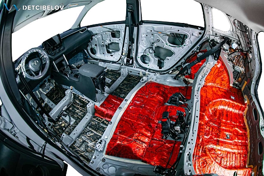 Пол, внутренние арки, багажник