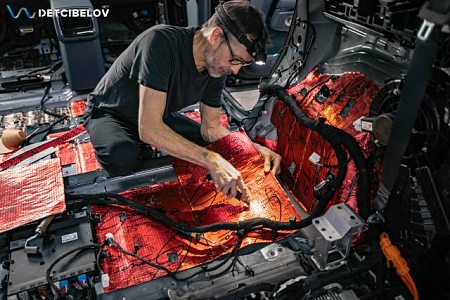 Zeekr 9X: полная шумоизоляция STP Максимум